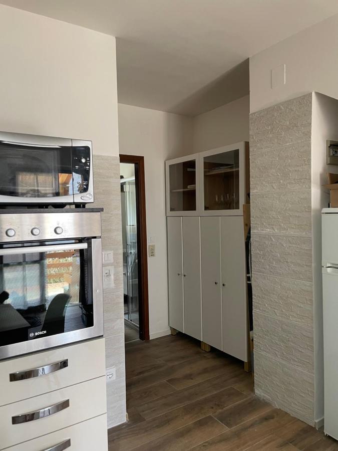 Lake Apartment Ischia Red 테나 외부 사진