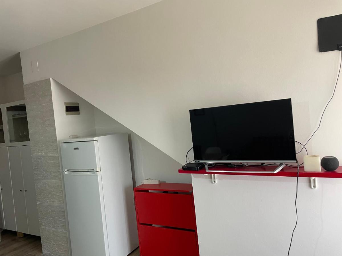 Lake Apartment Ischia Red 테나 외부 사진